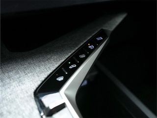 Peugeot 3008 1.2 145CV Allure Hybrid eDCS6