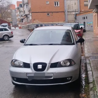 SEAT Cordoba 2005. Pocos KM. Único propietario