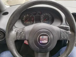 SEAT Cordoba 2005. Pocos KM. Único propietario