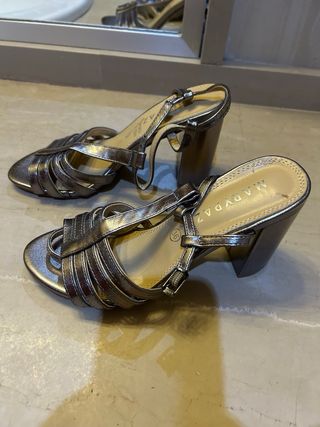 Sandalias fiesta Marypaz plateadas talla 36.5