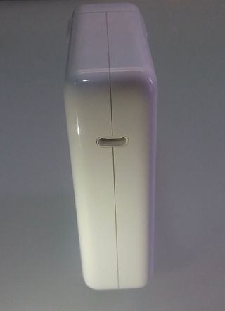 Cargador Apple 140W MacBook Pro Original