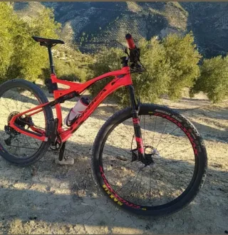 Bicicleta Orbea Naranja Full Suspension