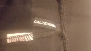 Leggings negros con detalle de malla