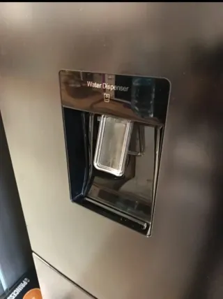 Oferta!! Nevera pequeña Negra