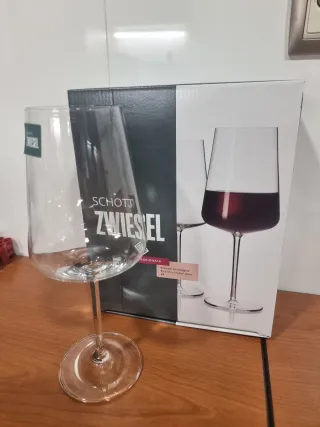 Calici di Vino Rosso Schott Zwiesel