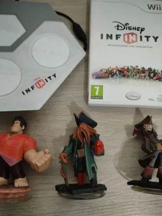 Lote Disney Infinity Figuras y Base Wii