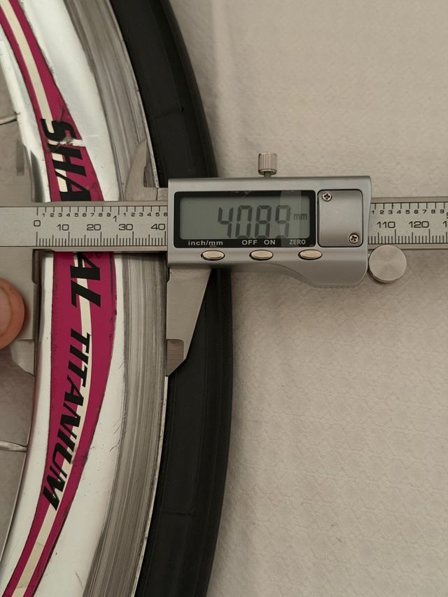 Rodas Campagnolo Shamal Titanium 700c Michelin 9v