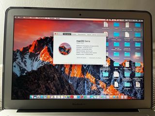 MacBook Air 13 (2015) 8GB RAM
