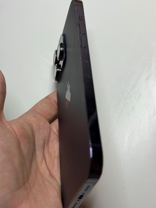 iPhone 14 Pro Negro/Morado