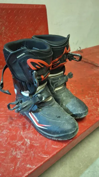 Botas alpinestars honda