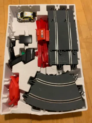 Scalextric Mud Track Pista + Coche