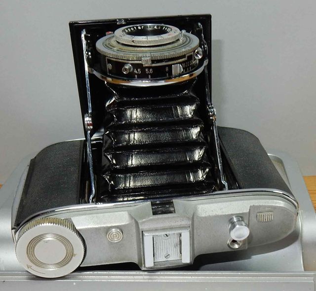 1692-Cámara AGFA ISOLETTE - 120 mm - 6x6 - funda