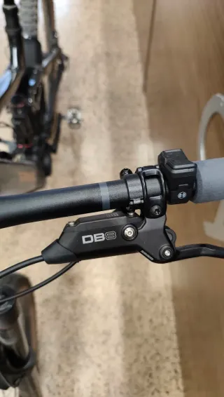 Trek Rail+ 8 Gen 5 Talla L