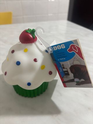 Gioco per cane a forma di cupcake