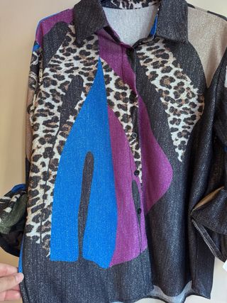 Camicia donna con brillantini multicolor con volant