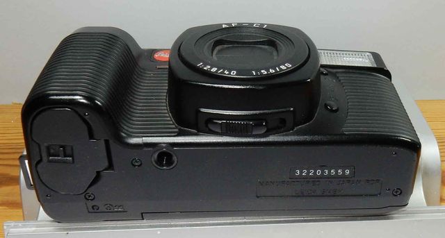 1695- Cámara LEICA AF-C1 - piezas
