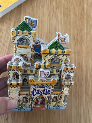Enchanted Castle libro mini de cartón
