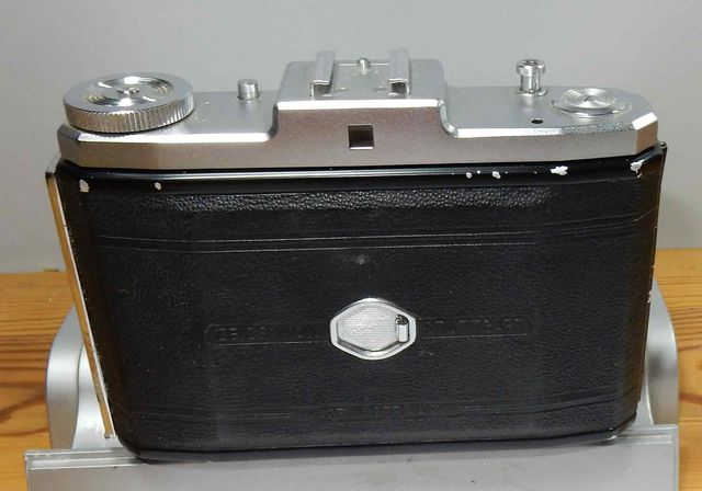 1693-Cámara ZEISS IKON NETTAR 518/16-4.5/75mm-fund