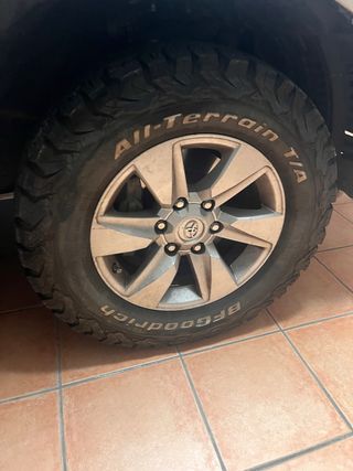 Neumáticos BFGoodrich All-Terrain T/A 265/65 R17