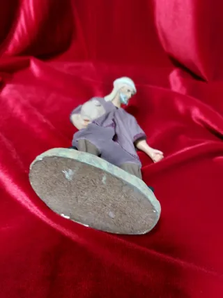 Pastor Olot Serie 15cm