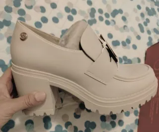 Mocasines XTI Beige Nuevos