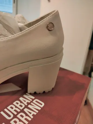 Mocasines XTI Beige Nuevos