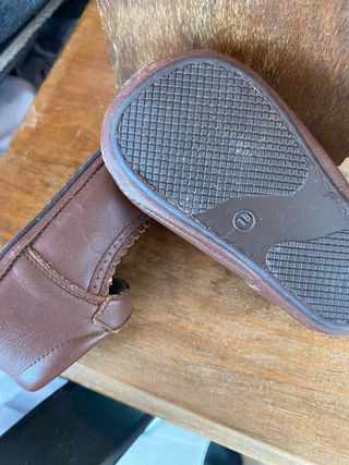 Zapatos bebé niña marron chocolate