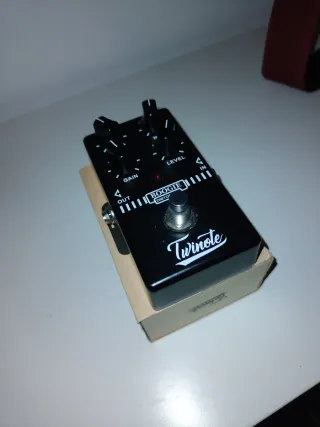 Twinote Boogie Distortion Pedal Guitarra