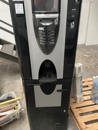 Cafetera Vending Bianchi lei 200