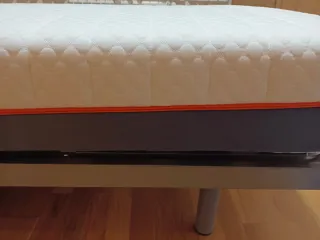 Cama articulada  y colchón 105 cm