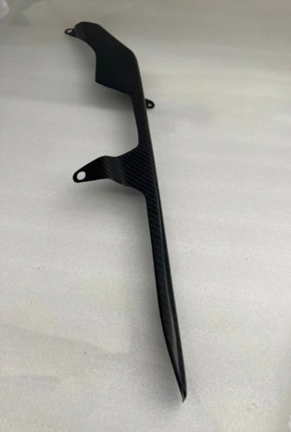 PROTECTOR DE CADENA EN CARBONO R1 2009-14