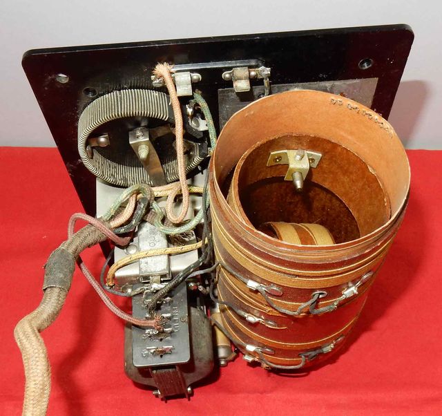 Radio RADIOLA III de válvulas vistas- del año 1924