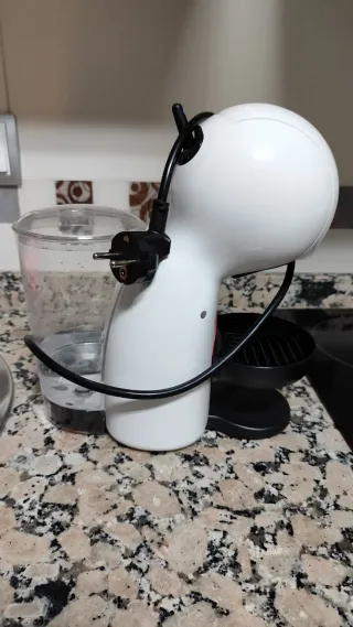 Cafetera Dolce Gusto Krups Blanca