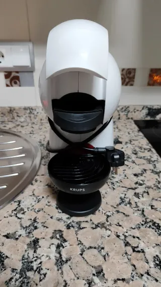 Cafetera Dolce Gusto Krups Blanca