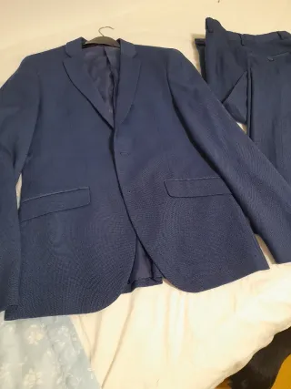 Traje azul para chico, un solo uso