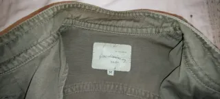 Chaqueta chica verde militar