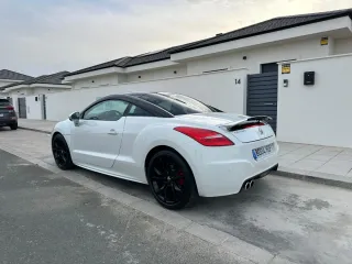 Peugeot RCZ 2011