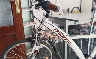 Bicicleta Moma Hybrid Blanca