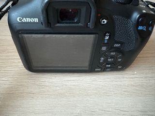 Cámara Canon EOS 1300D Negra.