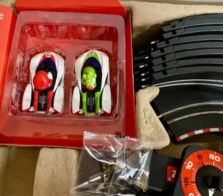 Carrera GO! Mario Kart Nintendo Slot + coche Wario