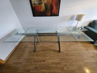 Mesa de comedor cristal y metal