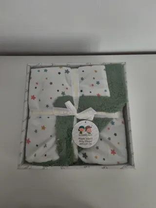 Manta Infantil Gamberritos Estrellas Verde