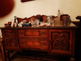 Aparador Vintage Madera y Cristal