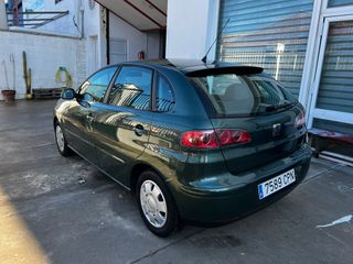 SEAT Ibiza 2004