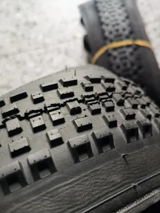 Cubiertas Surly Knard 700x41 Gravel nuevas