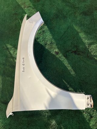 Aleta derecha Audi Q5 2010