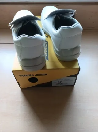 Zapatos de seguridad blancos