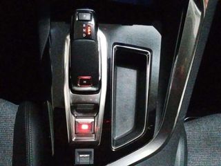 Peugeot 3008 1.5 BlueHDi 96kW (130CV) S&S Allure EAT8