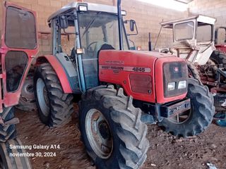 Tractor Massey Ferguson 4245