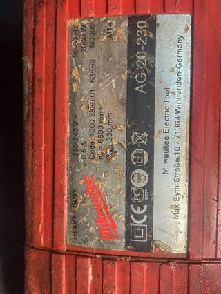 Milwaukee Radial Grande